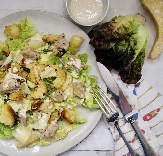 Salade César à la viande de veau