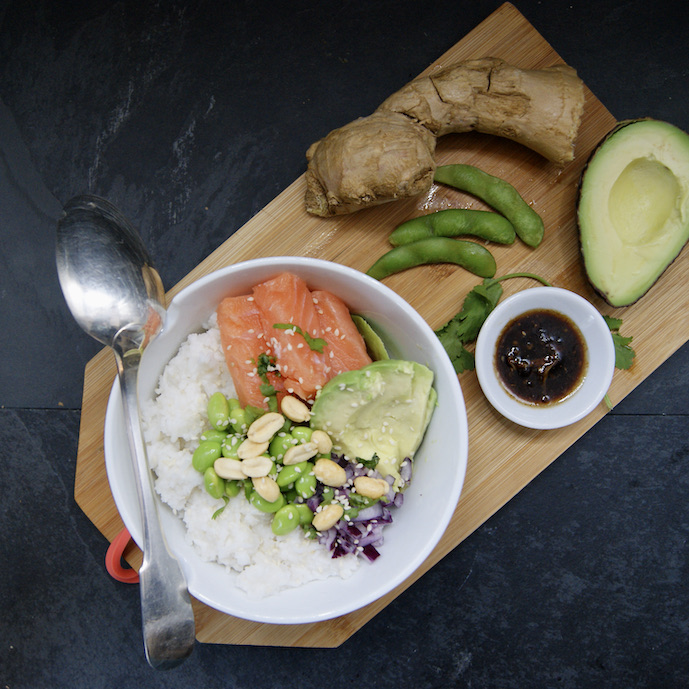 Poke Bowl au saumon et aux edamame Menu to Shop