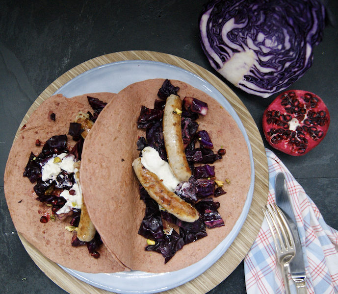 Wraps aux saucisses et au chou rouge