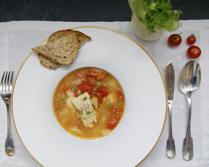 Casserole de poisson au fenouil et tomates