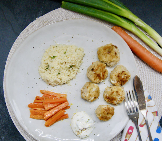 Croquettes de poisson, carottes et boulgour