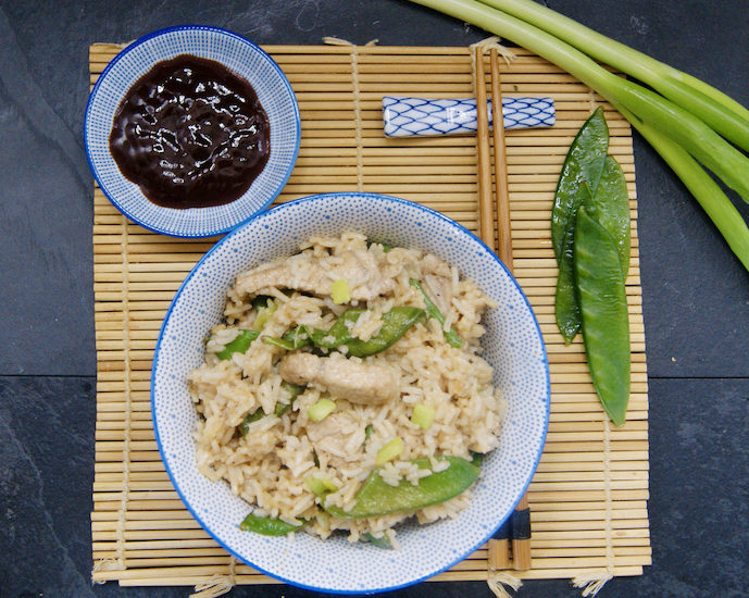 Porc et riz frit aux pois mange-tout
