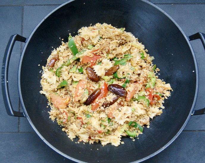 Wok de céréales aux courgettes, poivrons et tomates