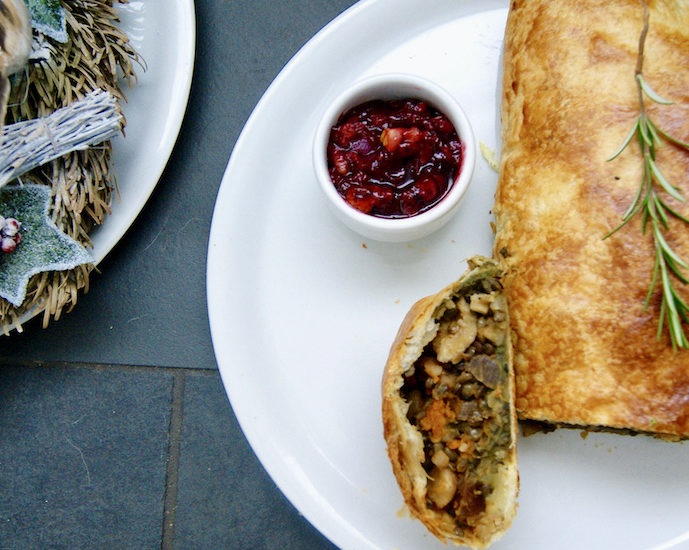 Wellington au pesto d’épinards et confit d’airelles