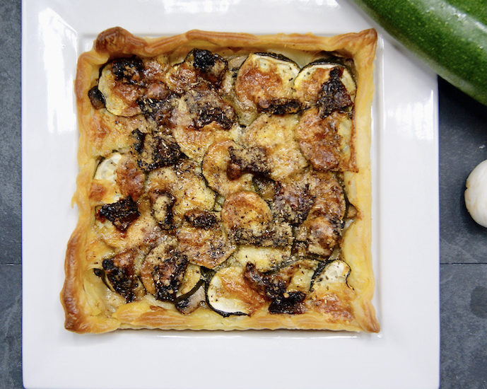 Tarte aux champignons, courgette et tomates séchées