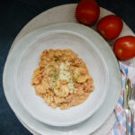 Crevettes, sauce au vin blanc, tomates et boulgour
