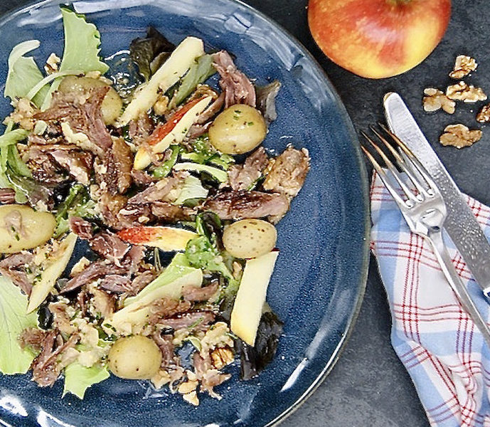 Salade hivernale au confit de canard