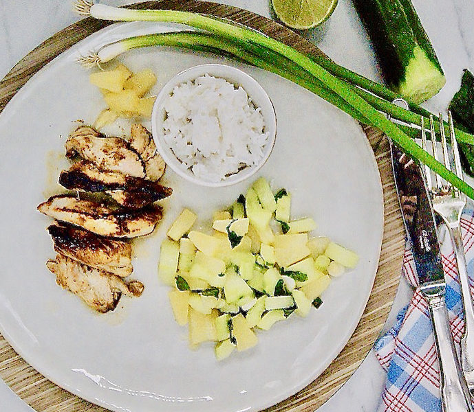 Poulet à l’érable et salsa de concombre et ananas