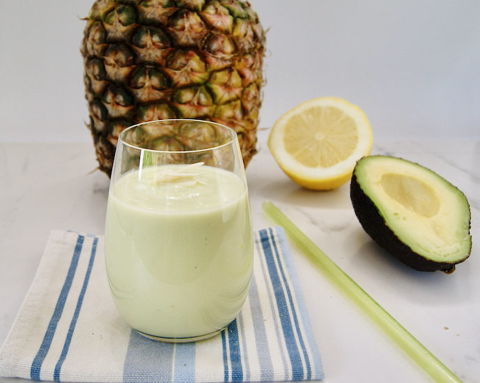 Smoothie avocat ananas