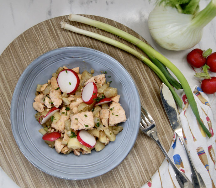 Wok de fenouil, radis et saumon