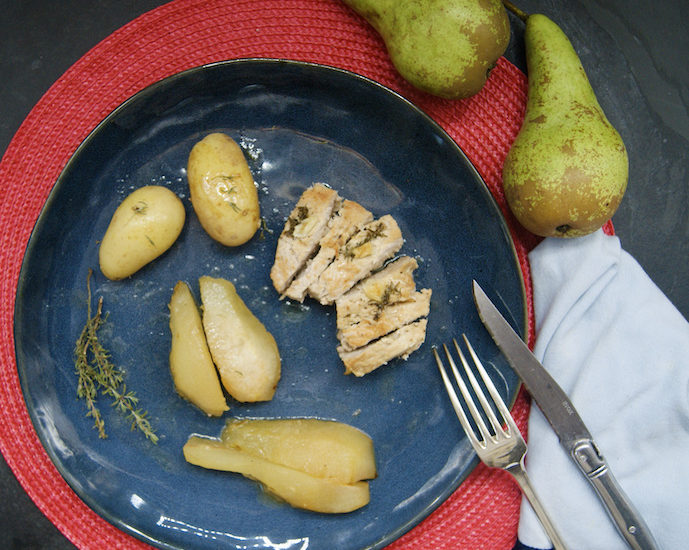 Poêlée de rôti de porc parfumé au thym et poires