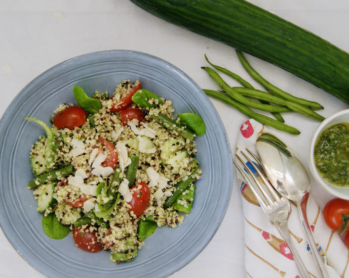 Salade de quinoa au pesto de basilic