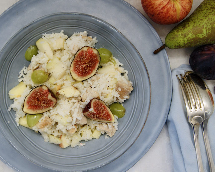 Salade de riz fruitée au poulet, vinaigrette au parmesan