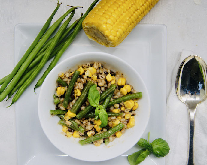 Risotto d’orge aux haricots verts et maïs