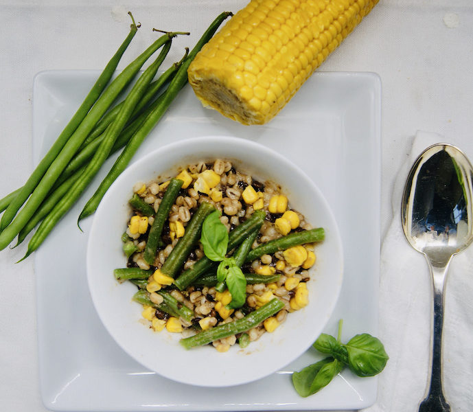 Risotto d’orge aux haricots verts et maïs