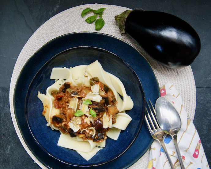 Parpadelle aux aubergines et au thon