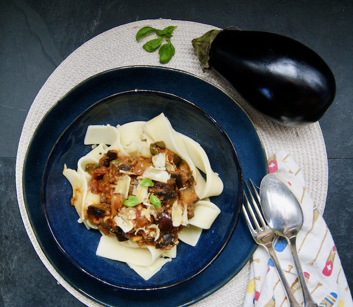 Parpadelle aux aubergines et au thon