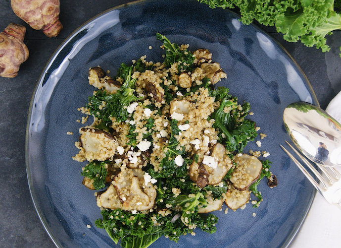Quinoa aux topinambours et chou kale