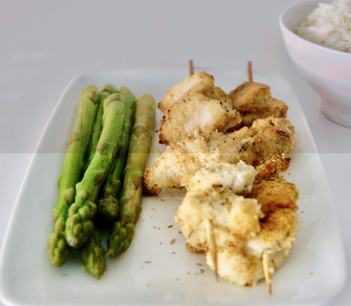 Brochettes de poulet, parmesan et thym