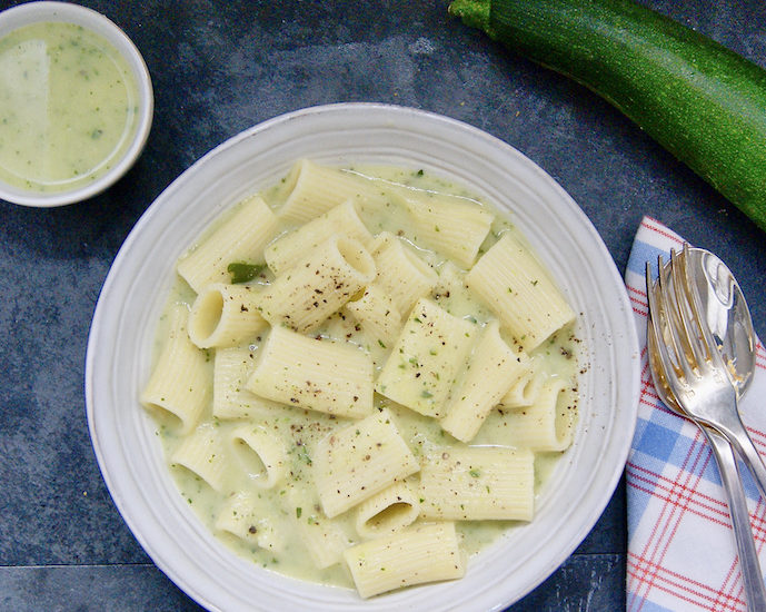 Pâtes à la crème de courgettes