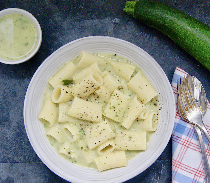 Pâtes à la crème de courgettes