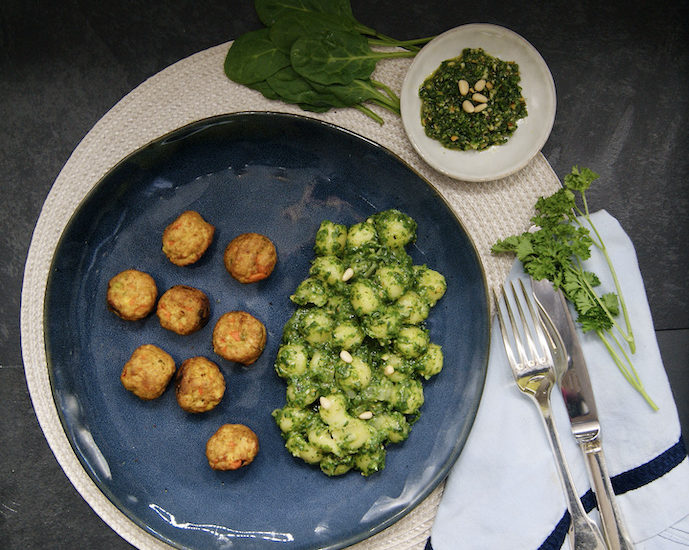 Boulettes veggie et gnocchi aux épinards