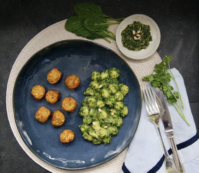 Boulettes veggie et gnocchi aux épinards
