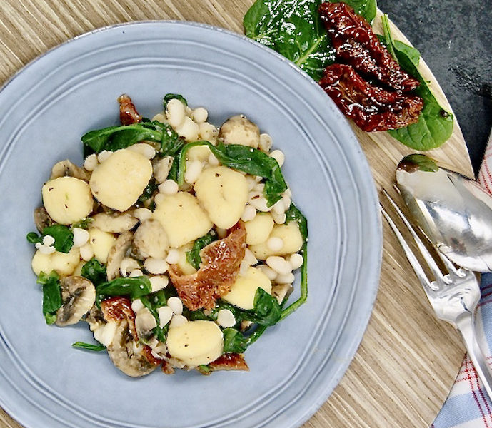 Gnocchi et haricots blancs aux tomates séchées
