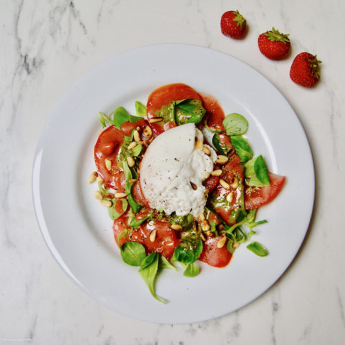 Tomates burrata et vinaigrette aux fraises
