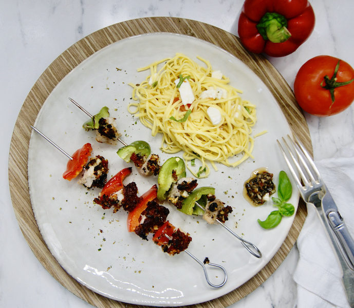 Brochettes de porc olives-tomates séchées
