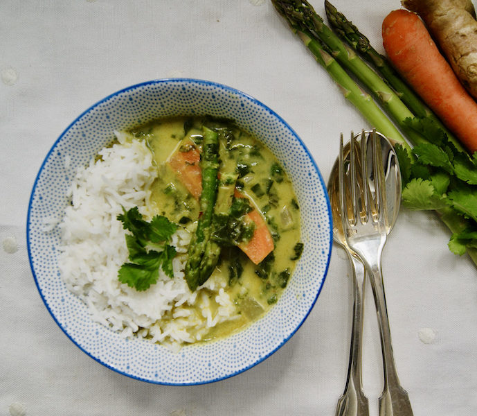 Curry thaï aux légumes printaniers