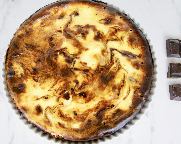 Cheesecake marbré façon brownie