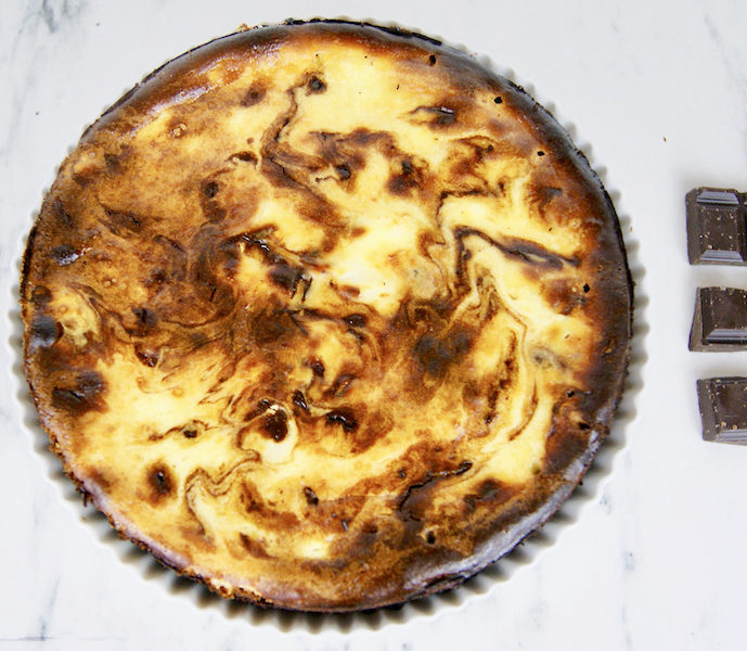 Cheesecake marbré façon brownie