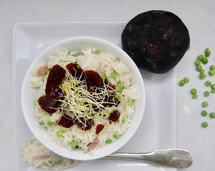 Risotto betterave, jambon et petits pois