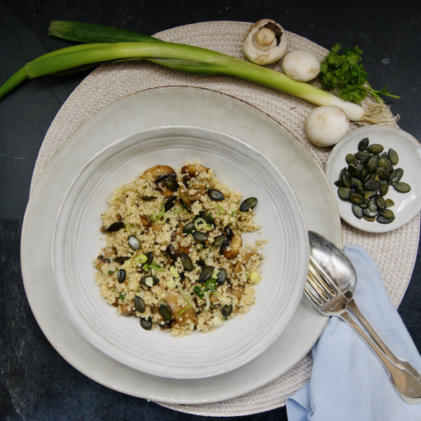 Quinoa aux champignons rôtis et graines de courge