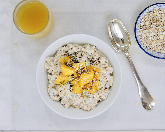 Overnight porridge à la noix de coco