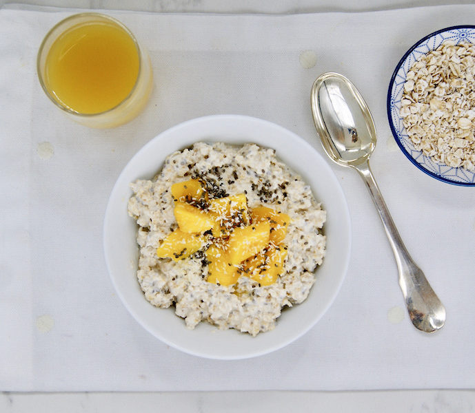 Overnight porridge à la noix de coco