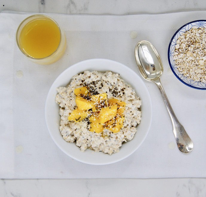 Overnight porridge à la noix de coco