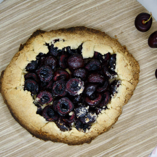 Tarte rustique aux cerises