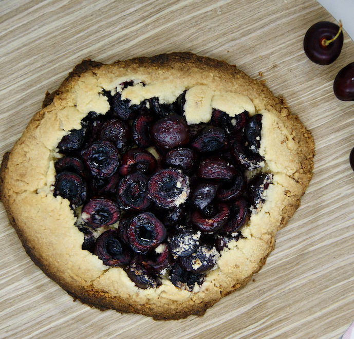 Tarte rustique aux cerises