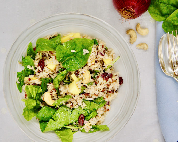 Salade d&rsquo;automne au riz sauvage, épinards, sauce citron