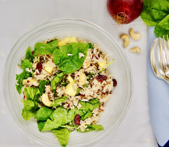 Salade d&rsquo;automne au riz sauvage, épinards, sauce citron
