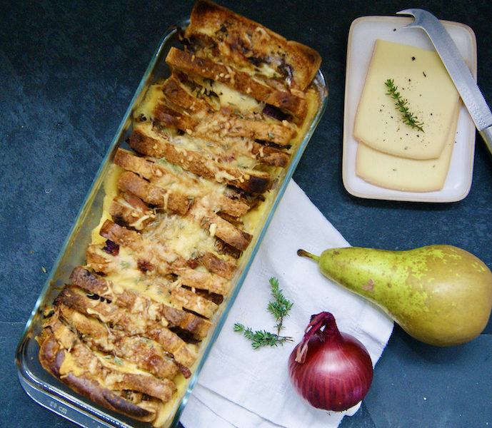 Pain gratiné au fromage de raclette