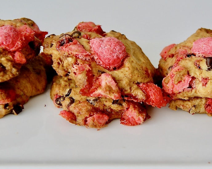 Cookies aux pralines et deux chocolats