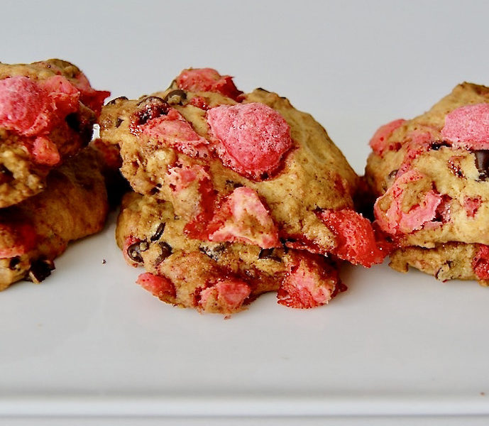 Cookies aux pralines et deux chocolats