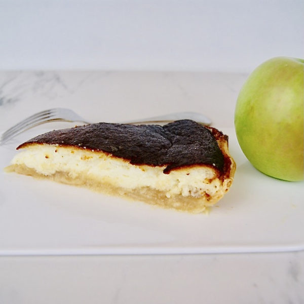 Tarte au fromage blanc et compote de pommes