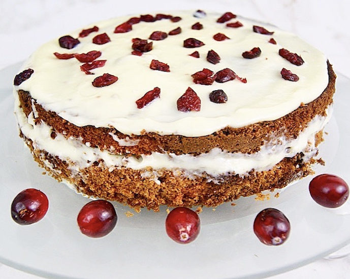 Naked cake aux airelles séchées