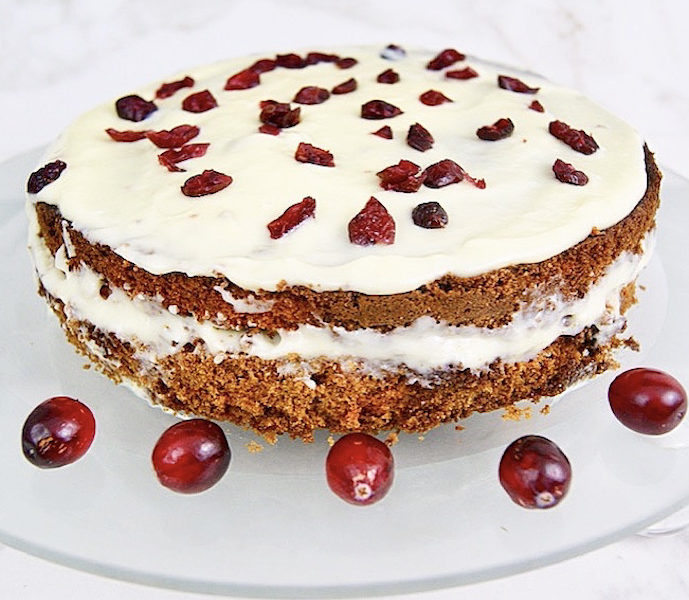 Naked cake aux airelles séchées
