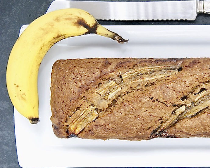 Pain aux bananes et chocolat