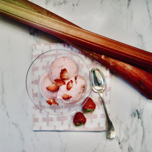 Glace fraise-rhubarbe